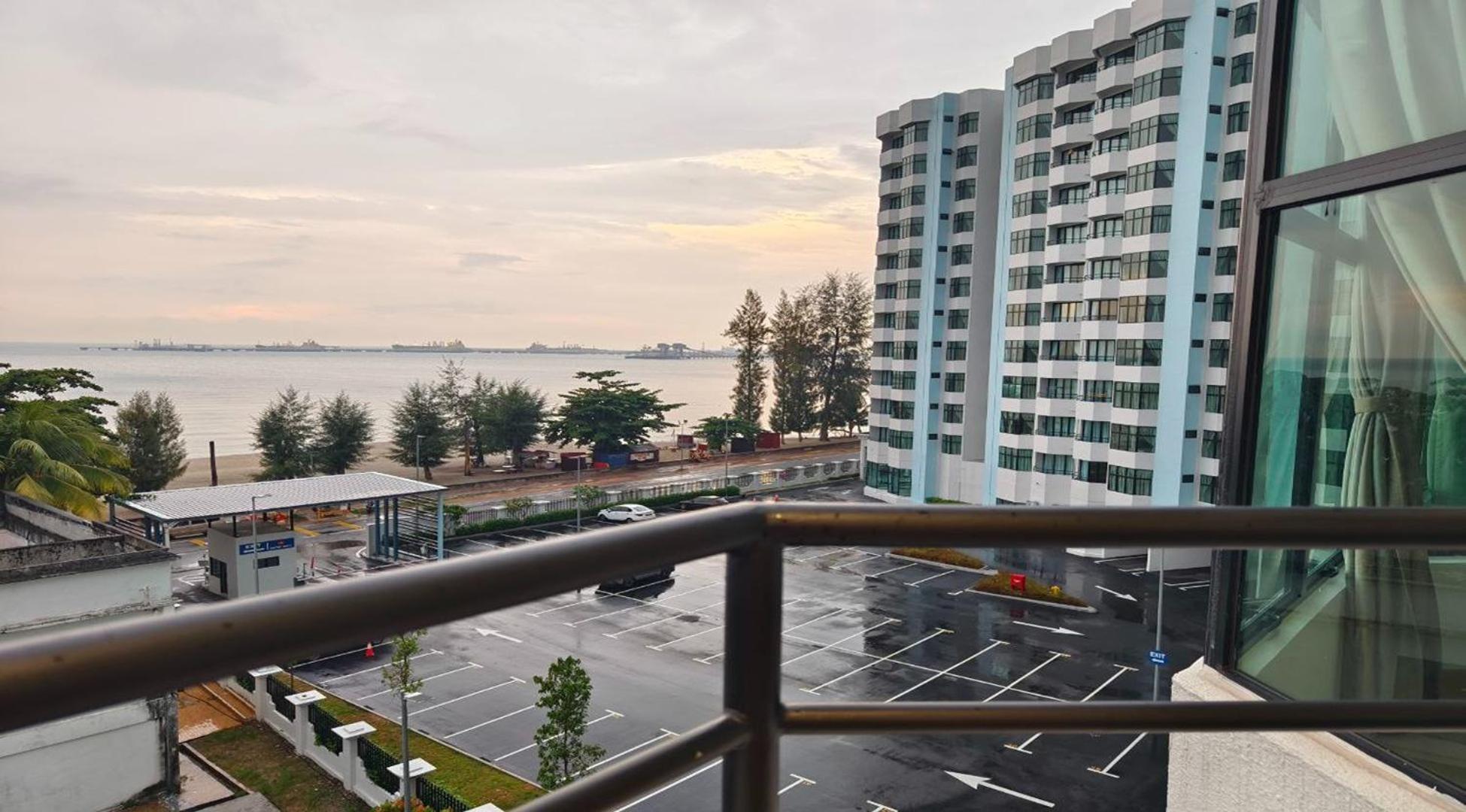 Mutiara Melaka Beach Resort By Glex Tangga Batu Extérieur photo