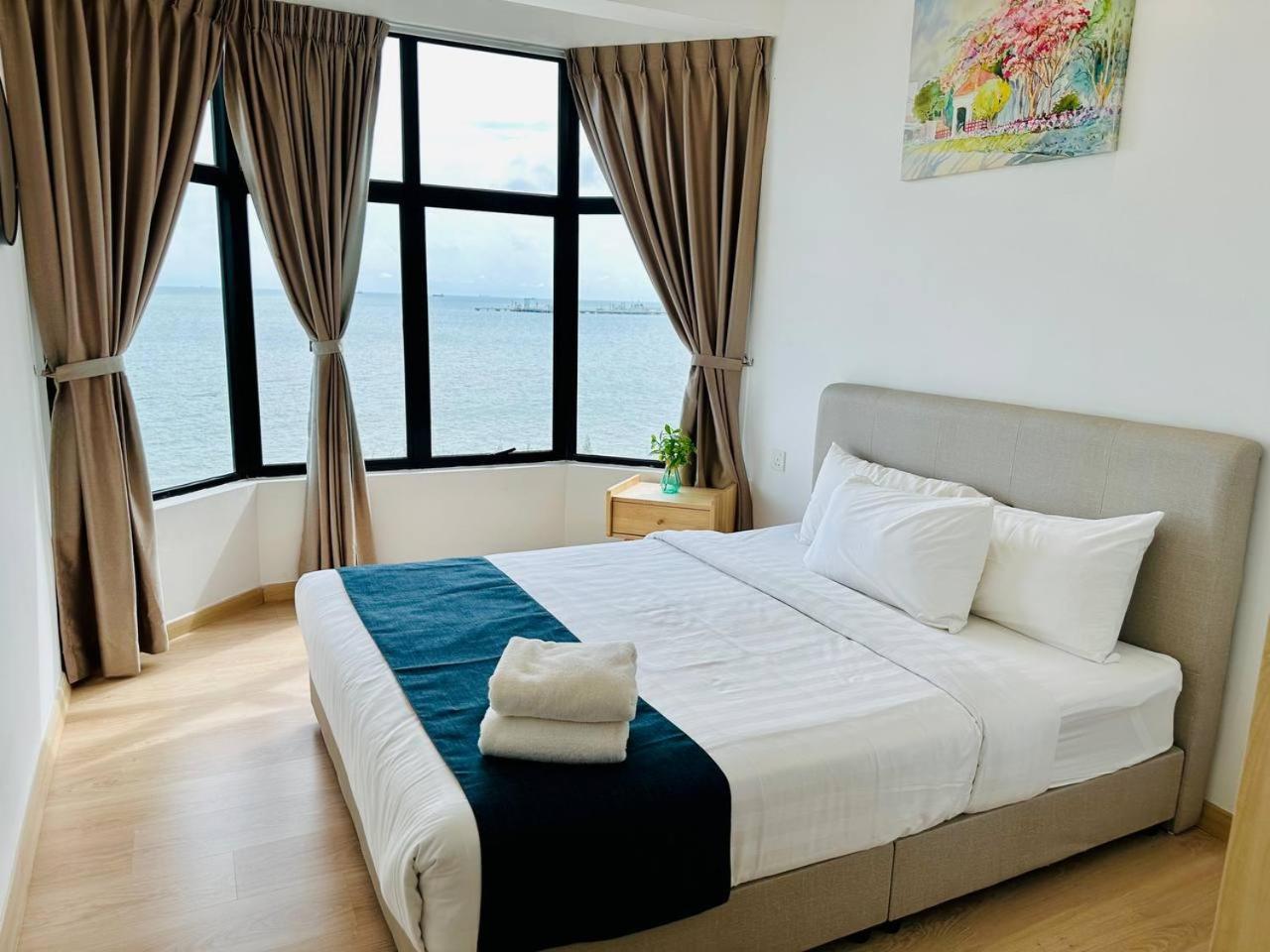 Mutiara Melaka Beach Resort By Glex Tangga Batu Extérieur photo
