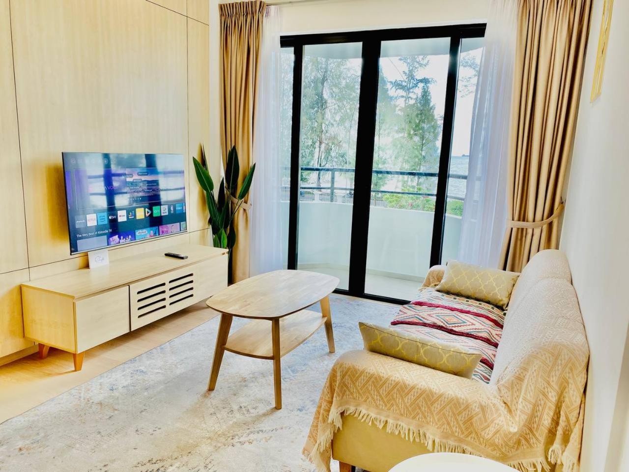 Mutiara Melaka Beach Resort By Glex Tangga Batu Extérieur photo